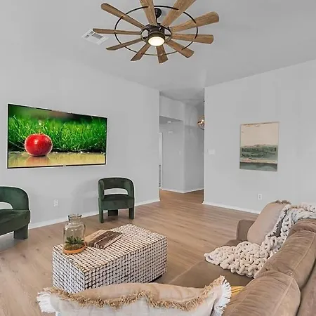 בית נופש Lapland-snowfall-lodge 3 Bedrooms 6 Kittilä